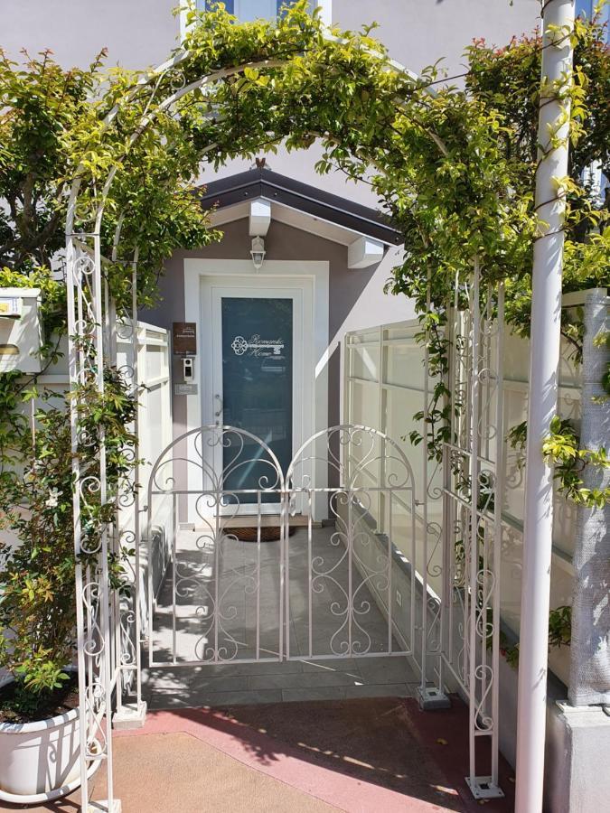 Romantic Home Sirmione Exterior foto